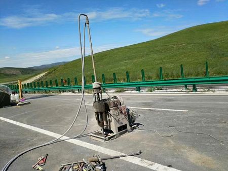 二道公路地基基础注浆加固